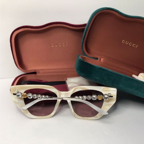 New Authentic GUCCI Crystal Embellished Cat Eye GG0641S Sunglasses White - Picture 8 of 15